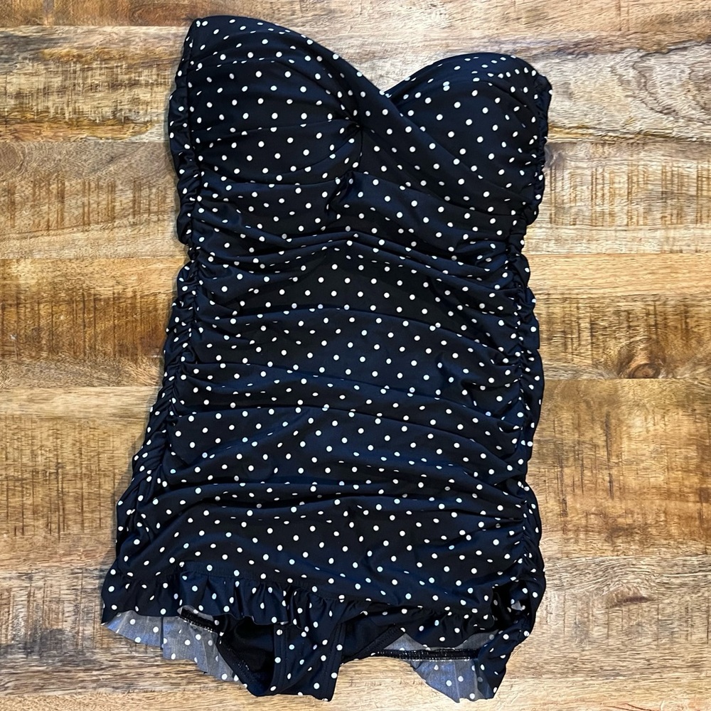 Jantzen Polka Dot Retro Style Swimsuit Size 6